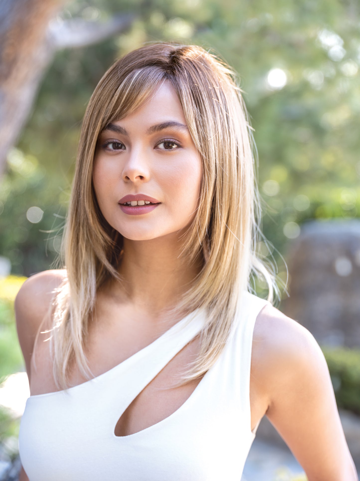 Arden shown in Melted Caramel