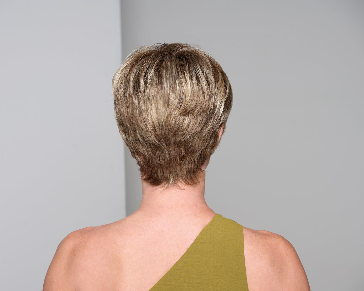 WINNER PREMIUM (Synthetic Wig)