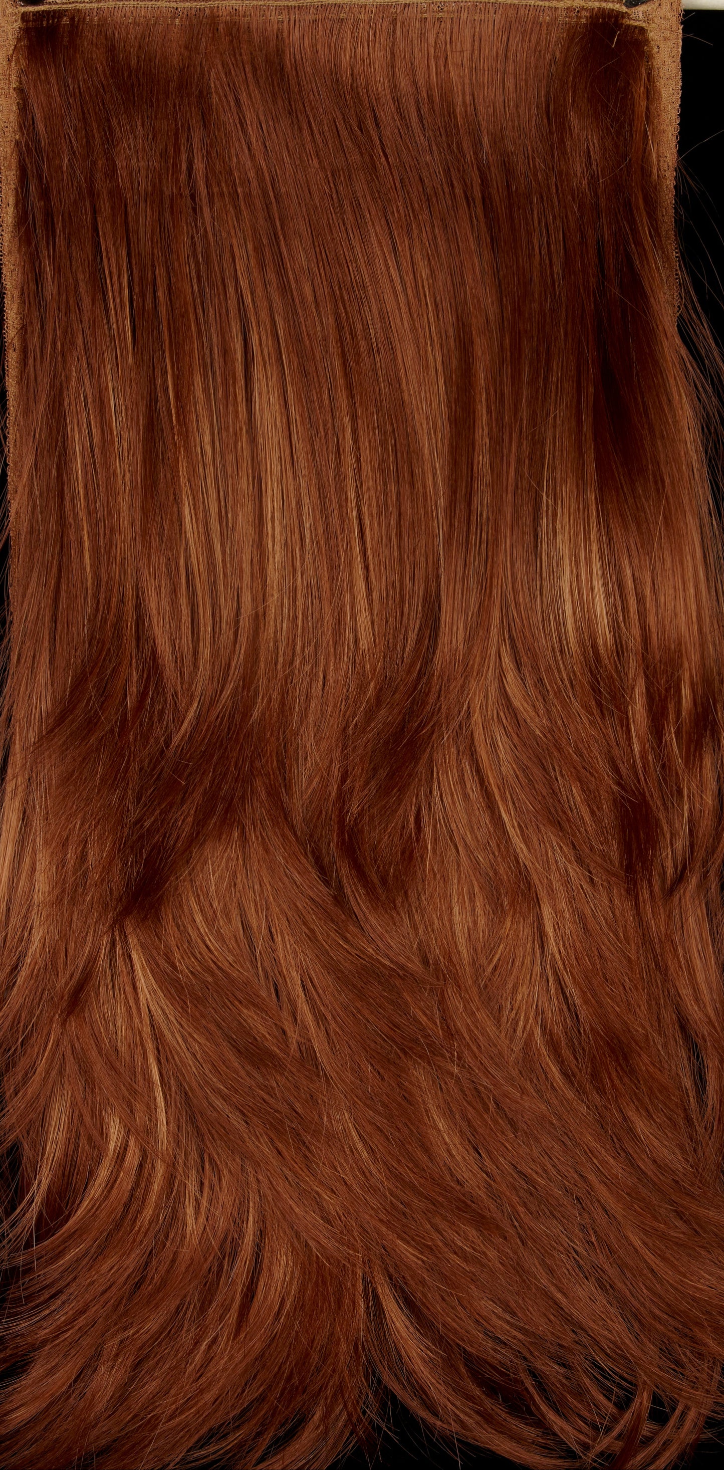 130H | Copper red with dark strawberry blonde highlights