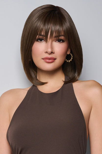 Straight to Camera front view shown in RL8/12SS