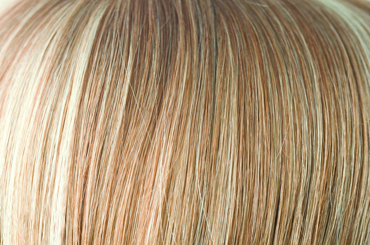 STRAWBERRY SWIRL | Honey Blonde Evenly Blended with Platinum Blonde